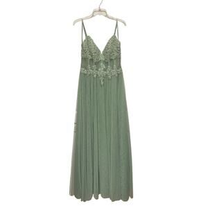 Windsor Prom homecoming dress Sage Green sheer middle  Womens size 9/10